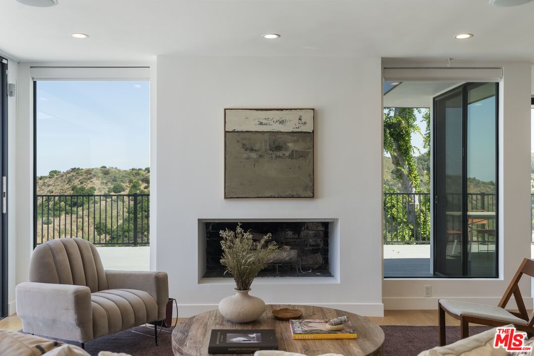 Beverly Ridge photo 6