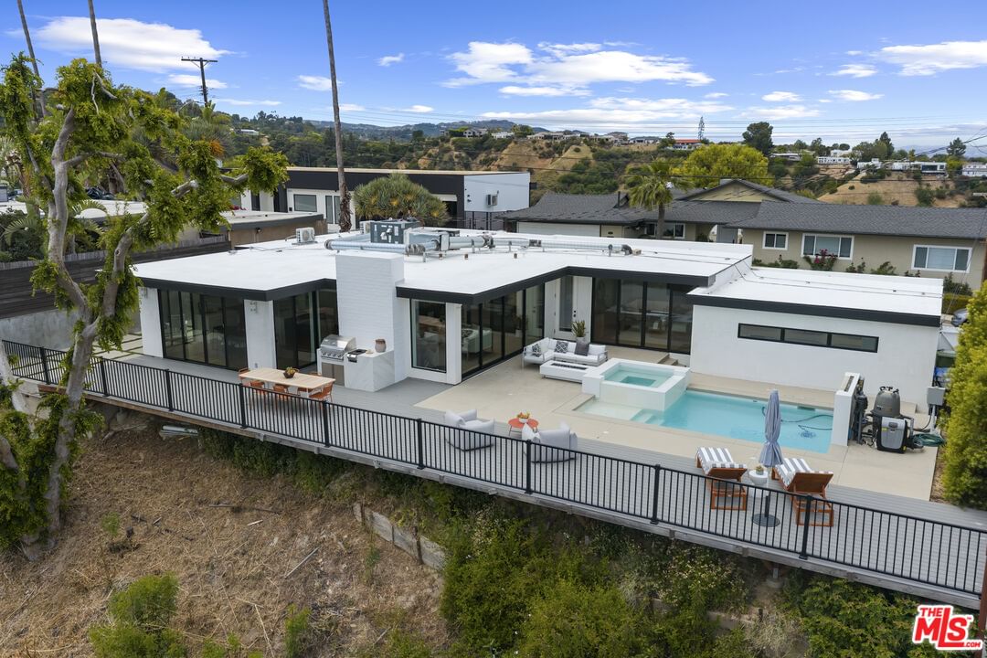 Beverly Ridge photo 72
