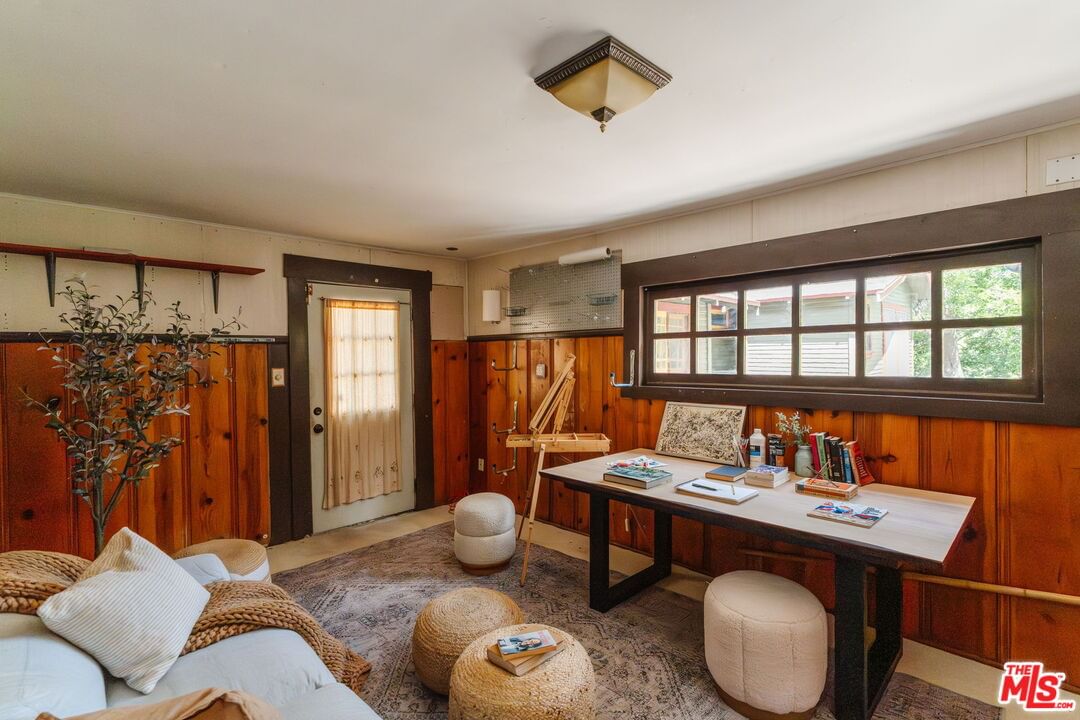 Pinyon photo 24