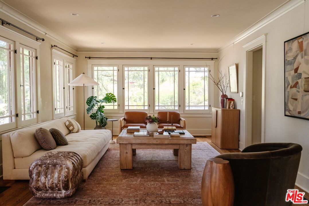 Pinyon photo 5