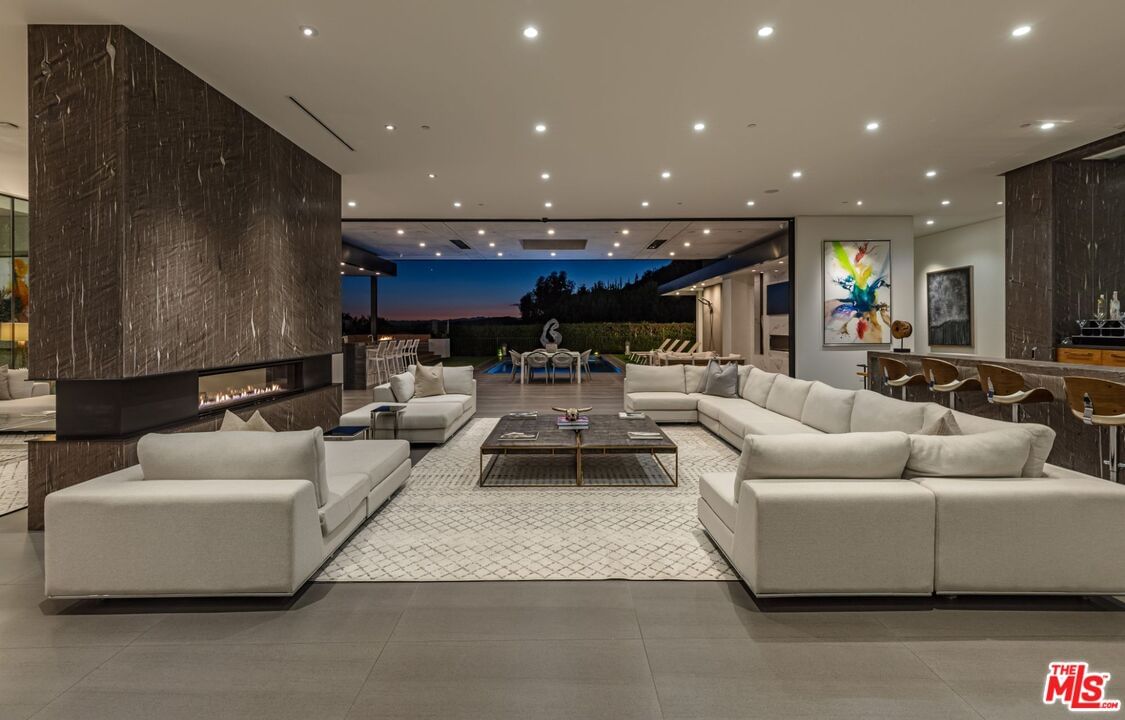 LOMA VISTA photo 36