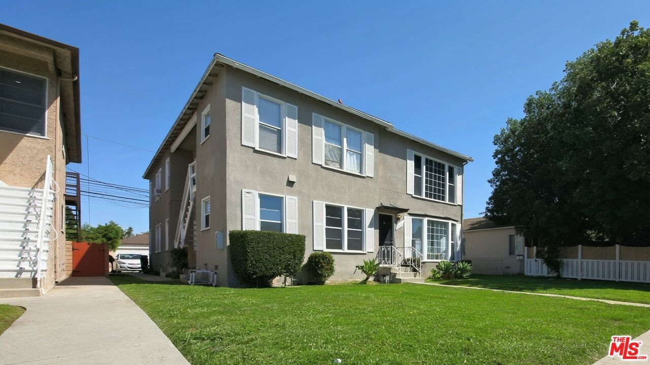 Barrington photo 2