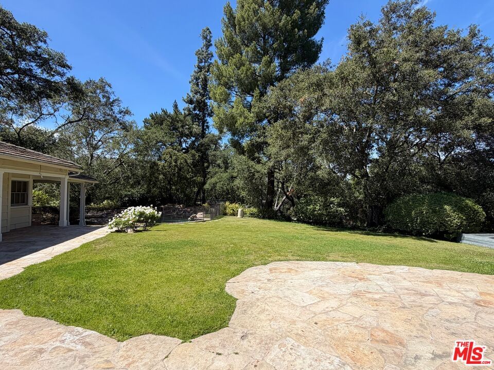 Oakdell photo 1