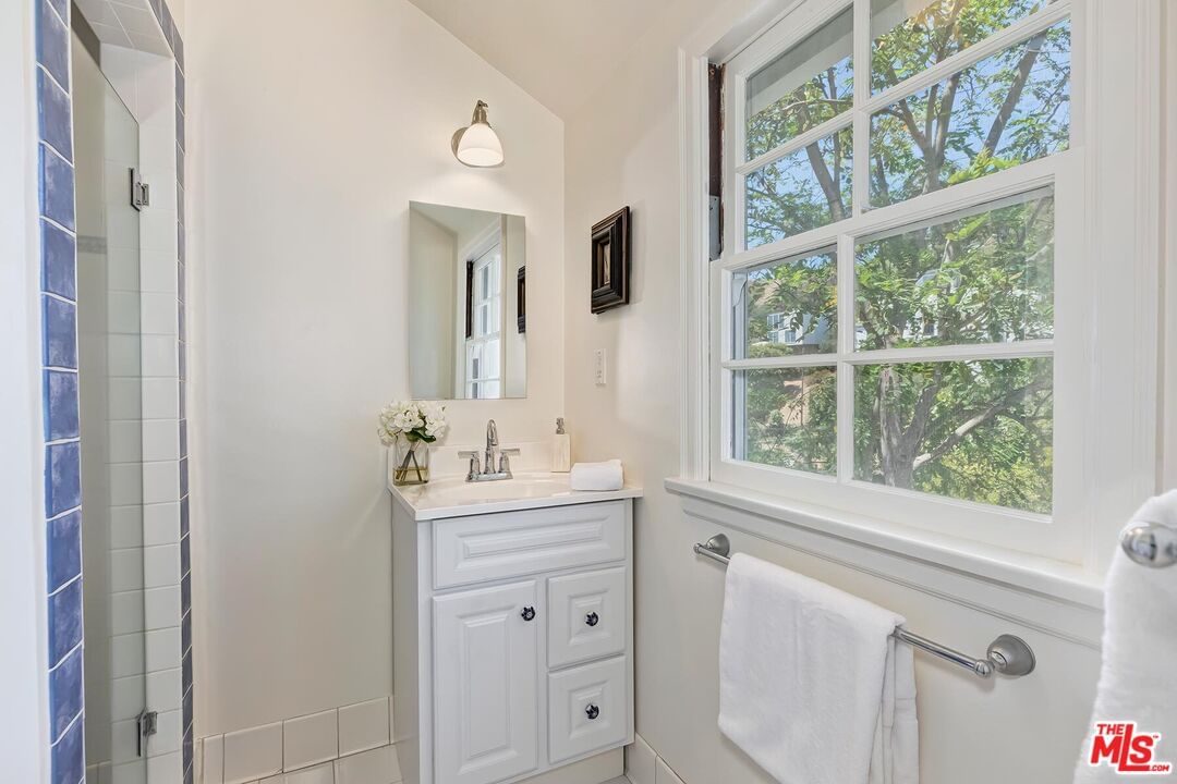 Westshire photo 16