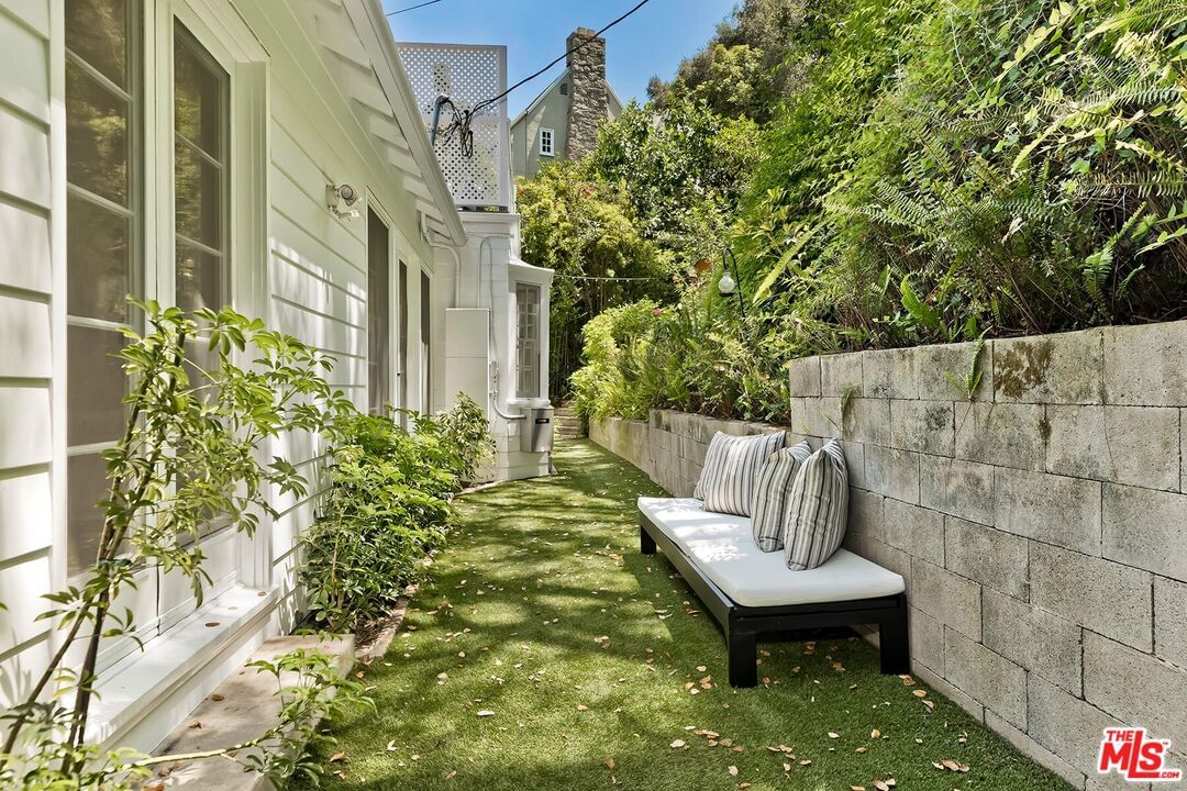 Westshire photo 25