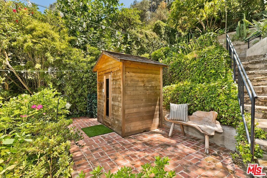 Westshire photo 27