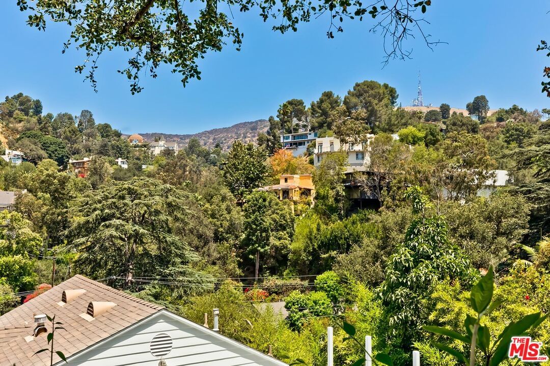 Westshire photo 31