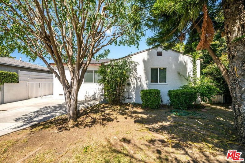 11333 Braddock Dr