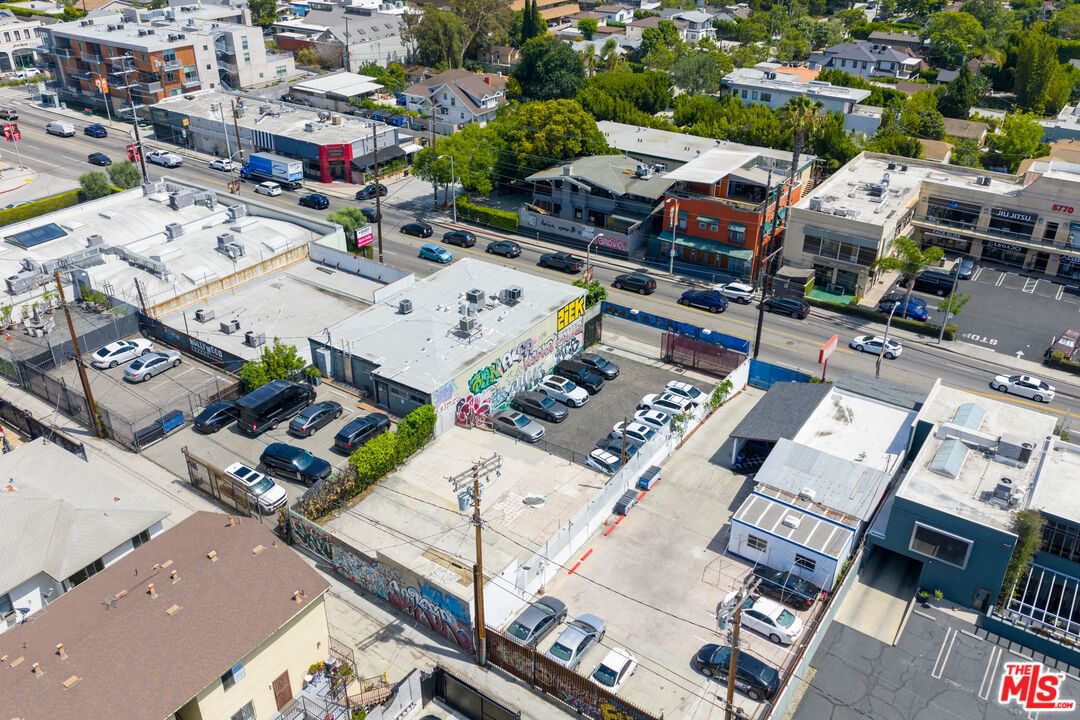 Melrose photo 4