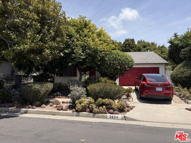 2634 Butler Ave