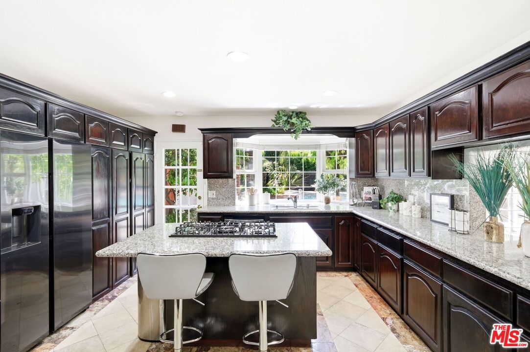 Laurelgrove photo 15