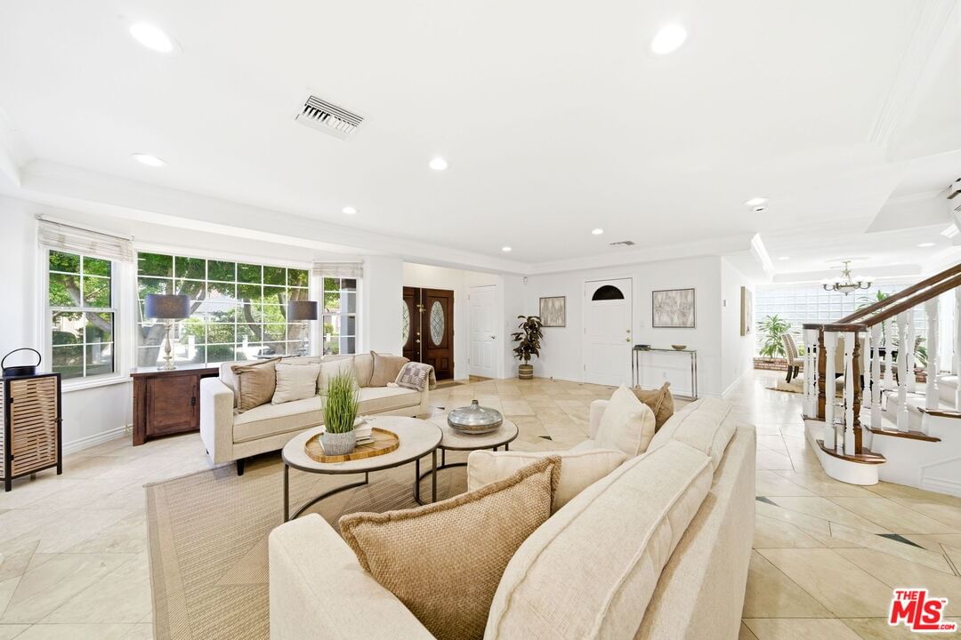 Laurelgrove photo 5