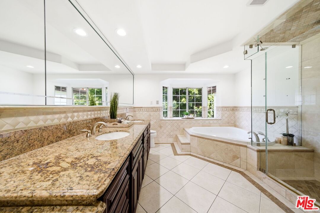 Laurelgrove photo 52