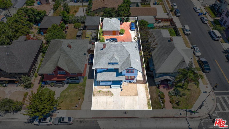 2818 Normandie Ave