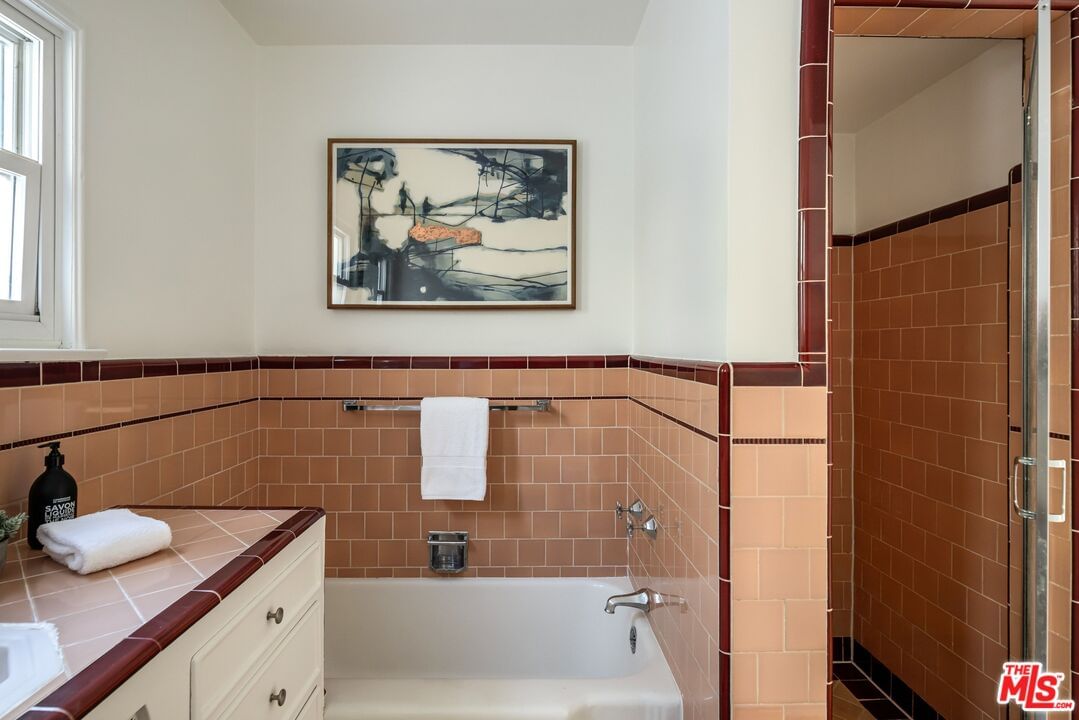 Laurelvale photo 11
