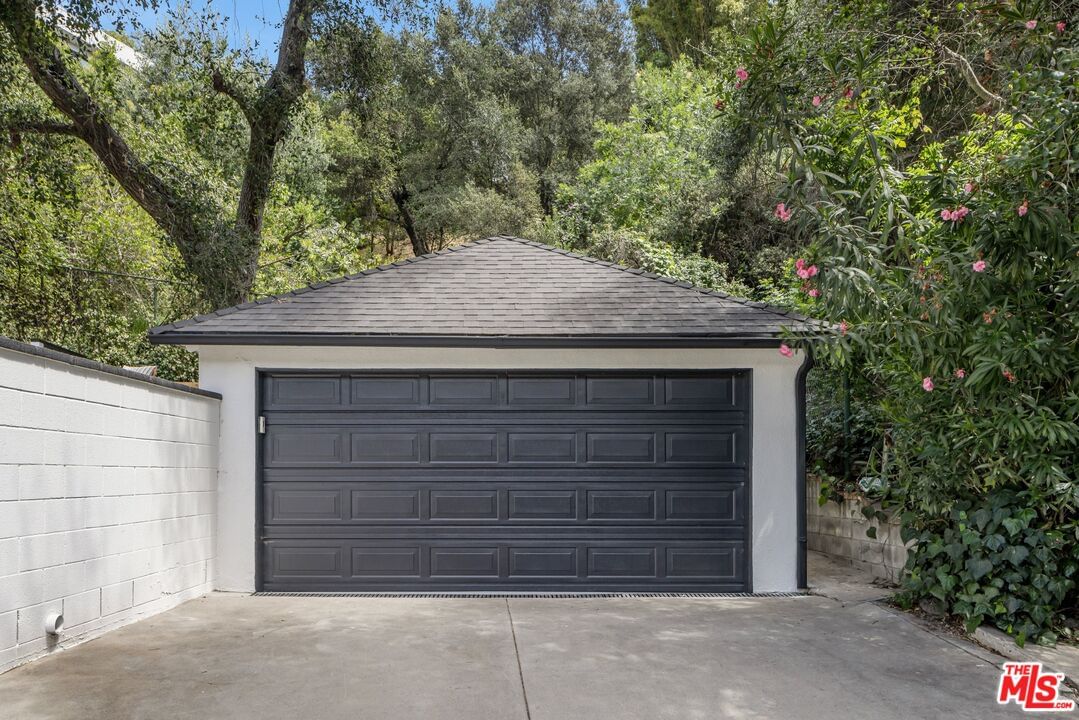 Laurelvale photo 24