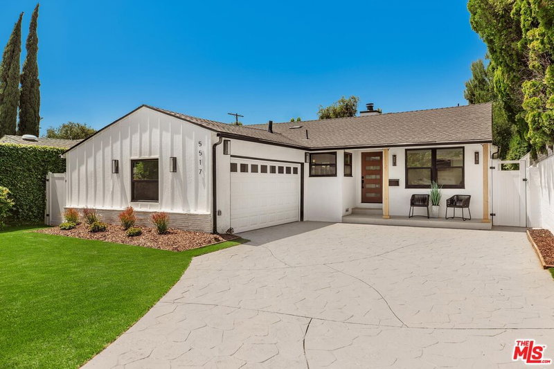 5517 Noble Ave