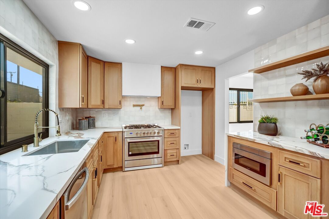 Spicewood photo 13