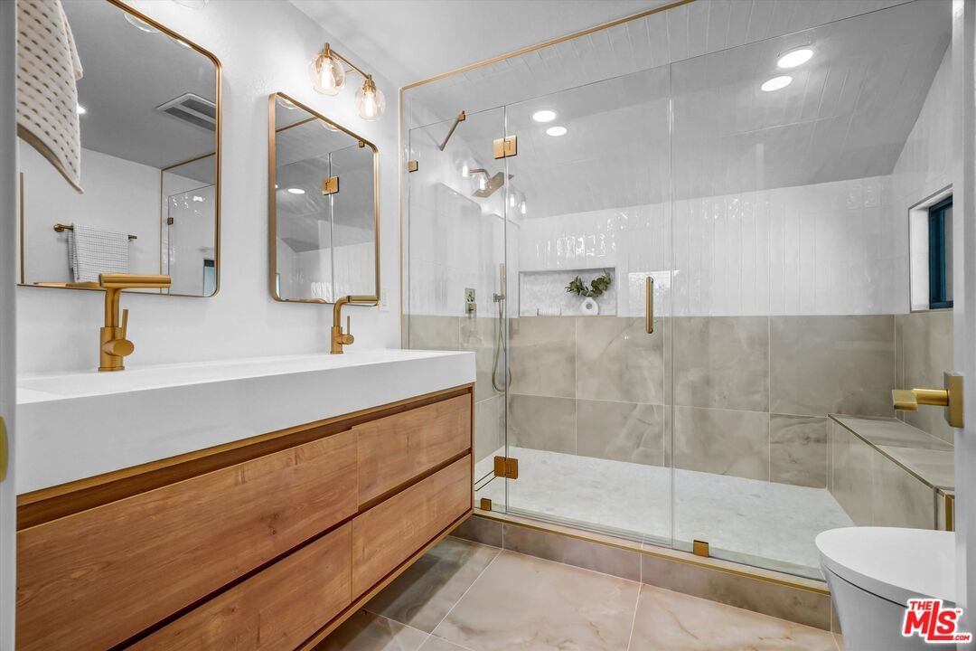 Spicewood photo 32