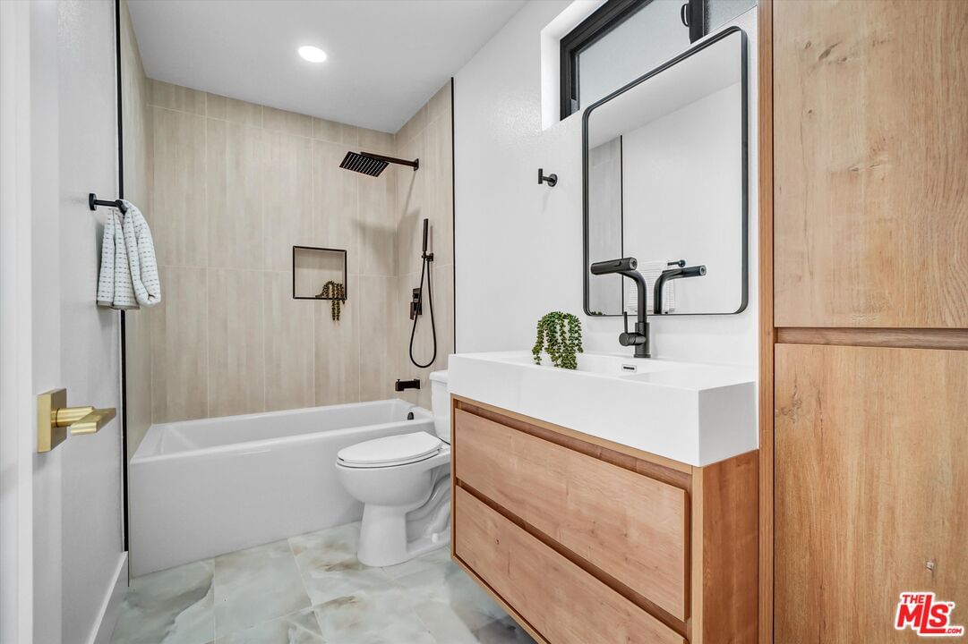 Spicewood photo 38