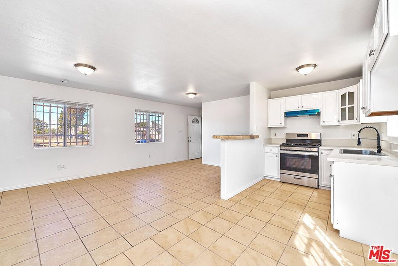 10800 San Pedro St