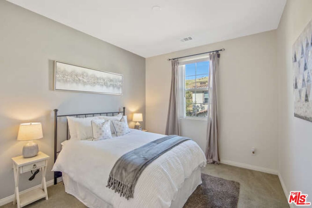 Blossom Ridge photo 18