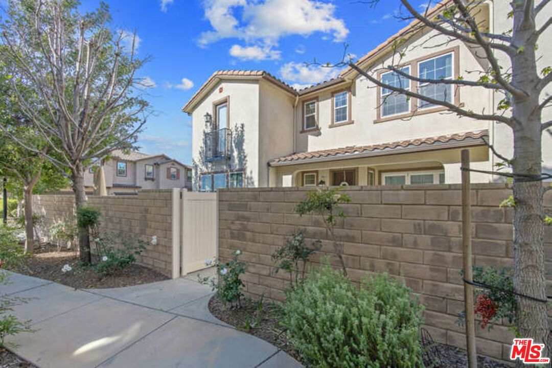 Blossom Ridge photo 23