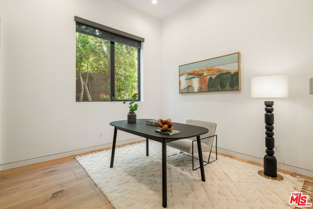 Crescent Heights photo 10