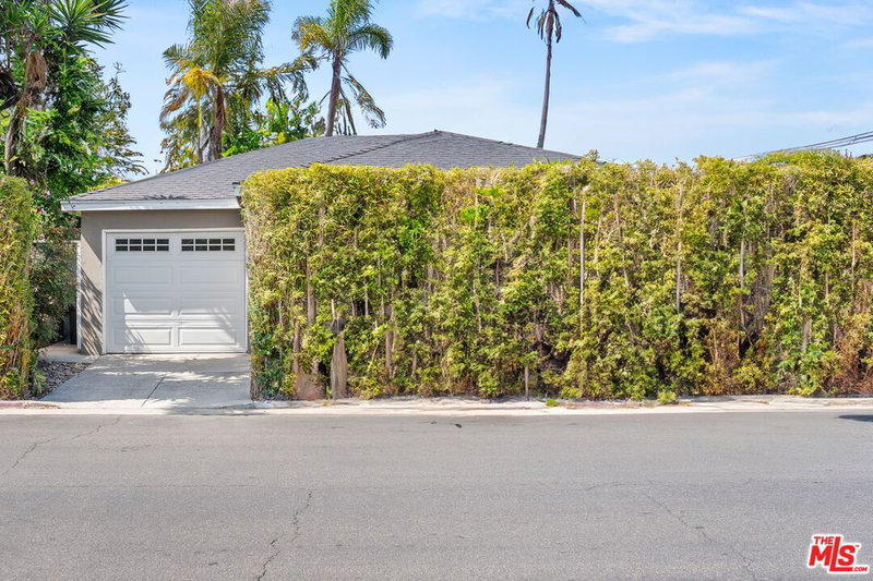 627 Mildred Ave