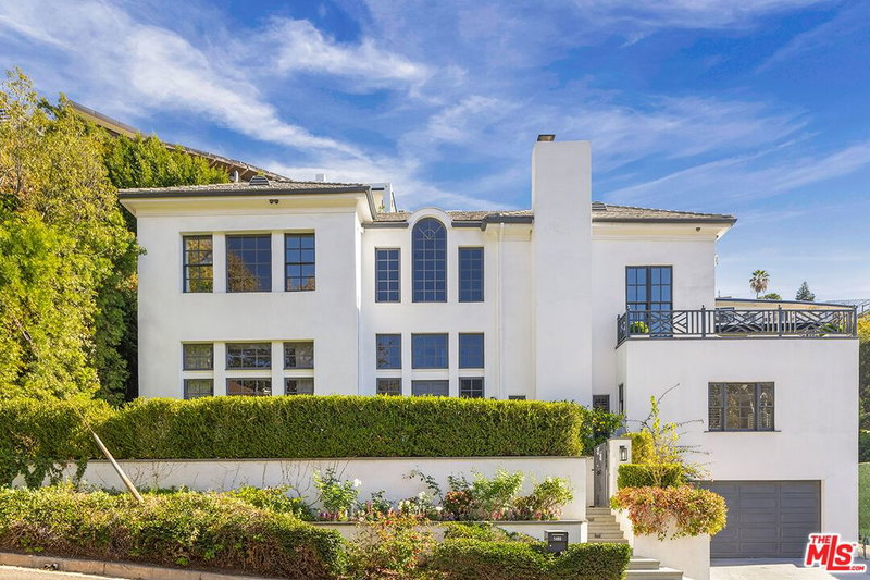 1460 Doheny Dr