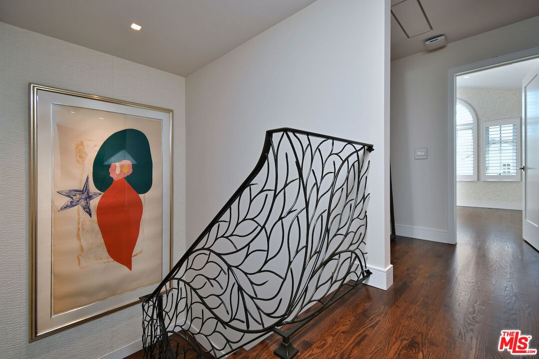 Swanfield photo 24