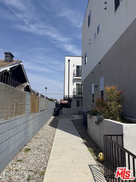 Western photo 4