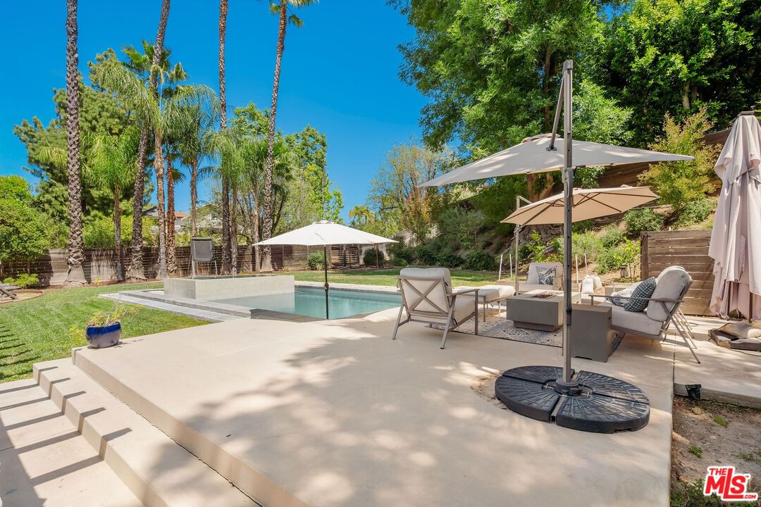 Lake Encino photo 46