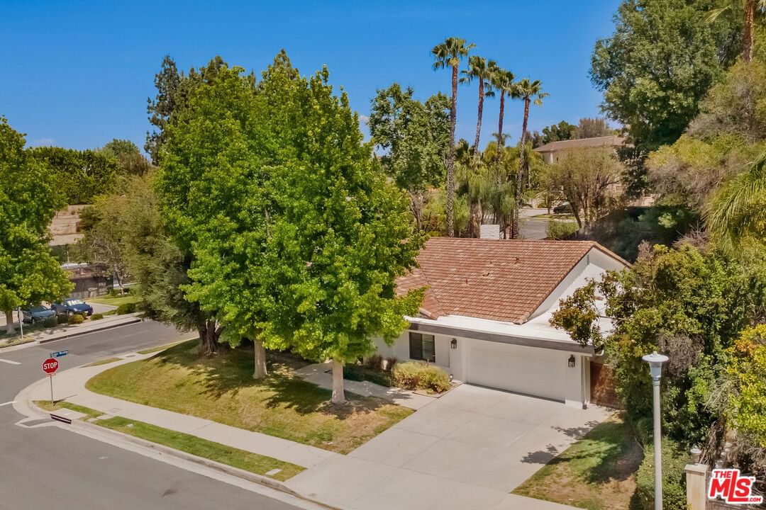 Lake Encino photo 50