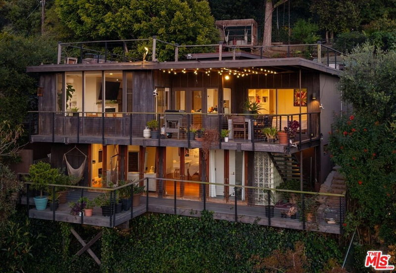 454 Stassi Ln