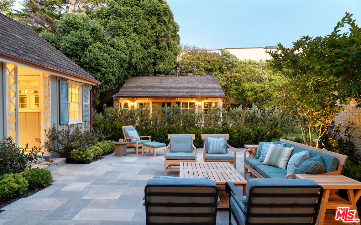 Broad Beach photo 52