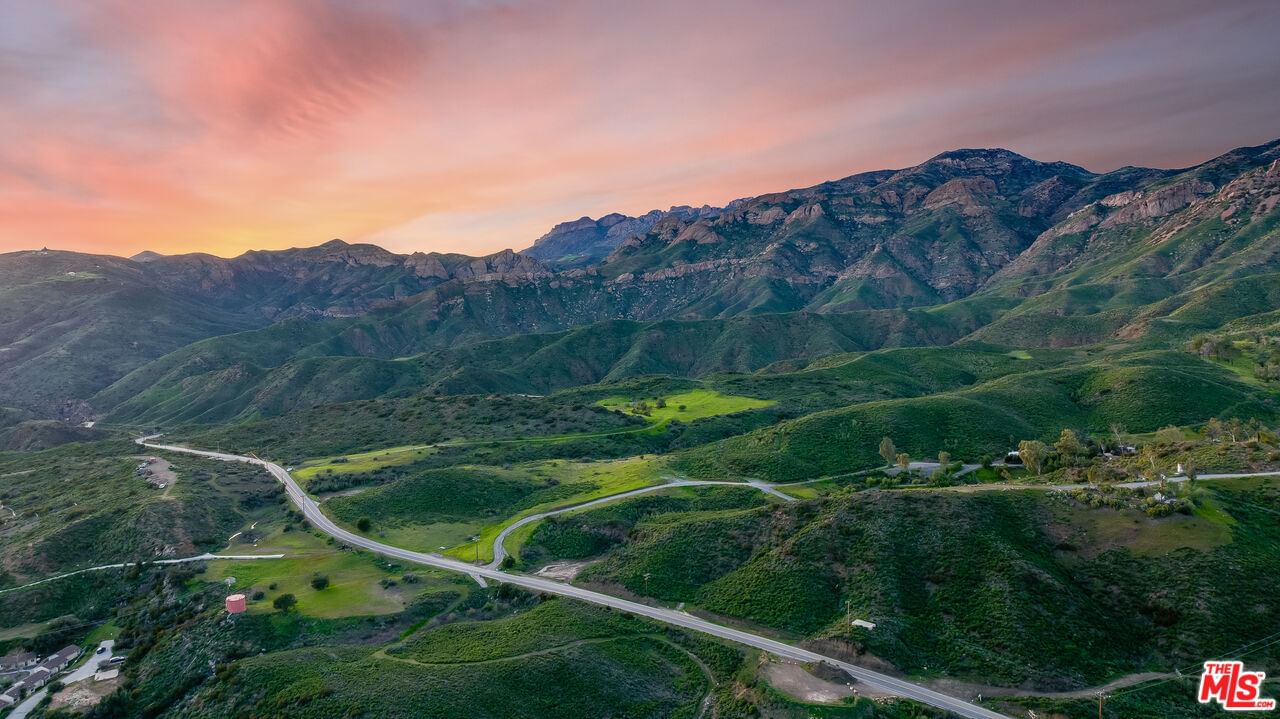 Mulholland photo 21