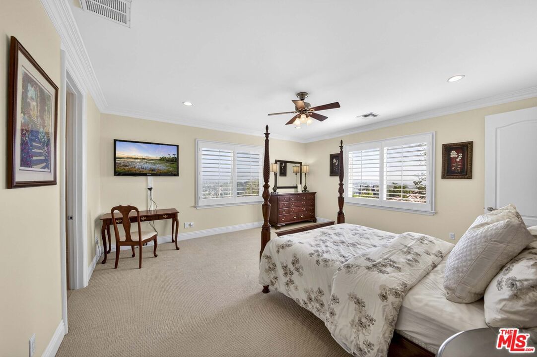 Summit Ridge photo 59