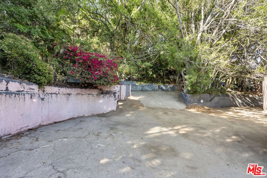 Sierra Bonita photo 13