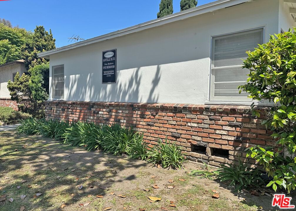 Sawtelle photo 2