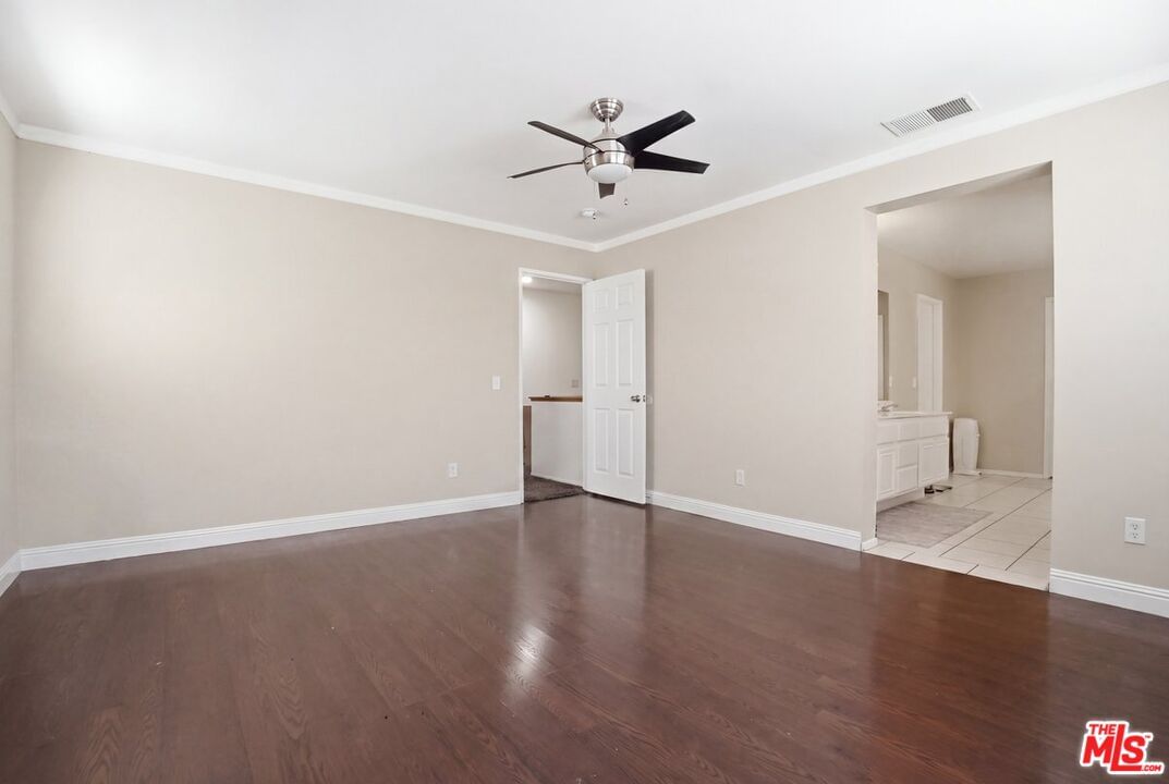 Bay Meadow photo 25
