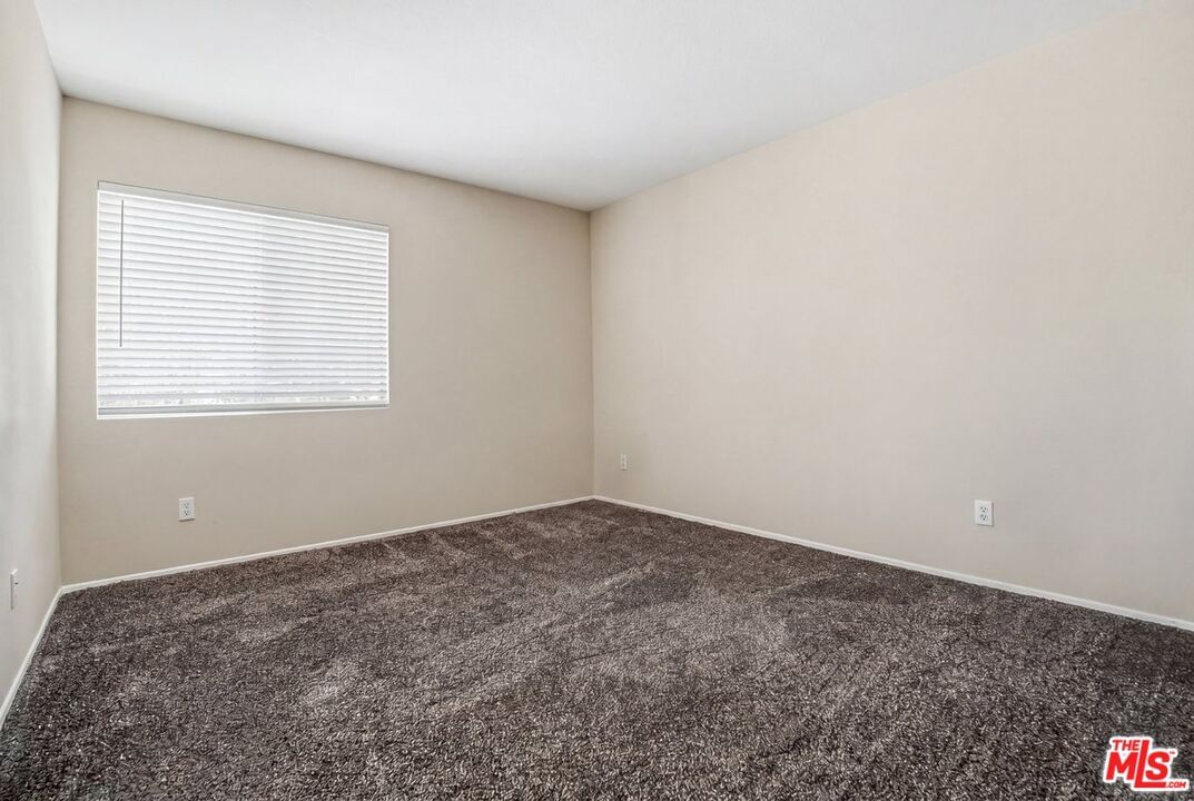 Bay Meadow photo 32