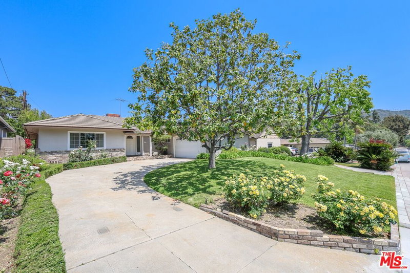 1613 San Gabriel Ave
