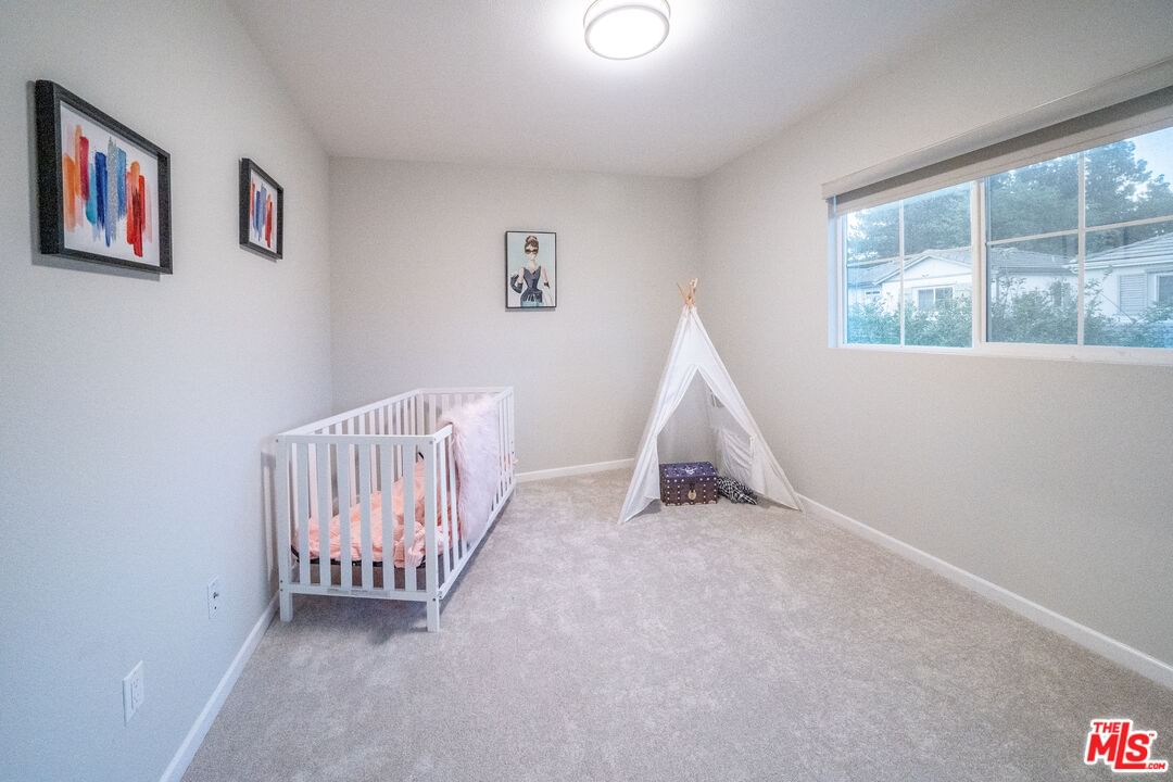 Lilli photo 31
