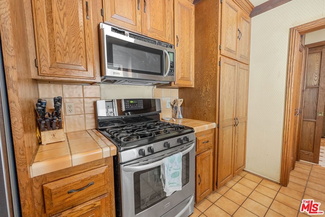 Grinnell photo 29
