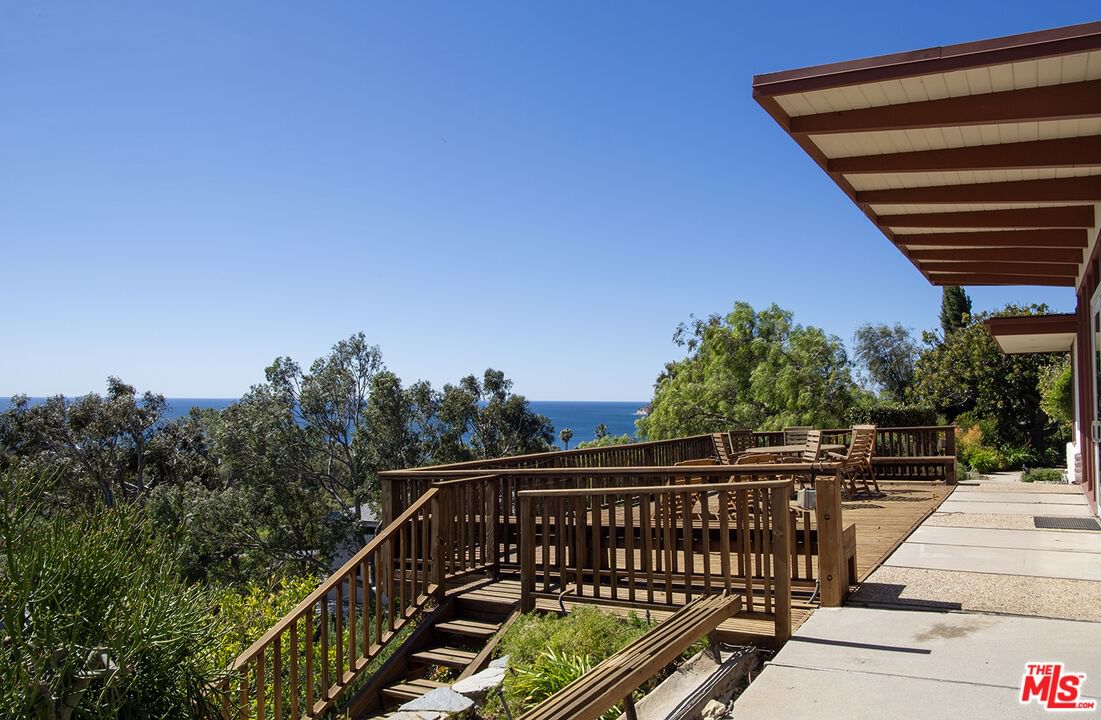 Sea Vista photo 13
