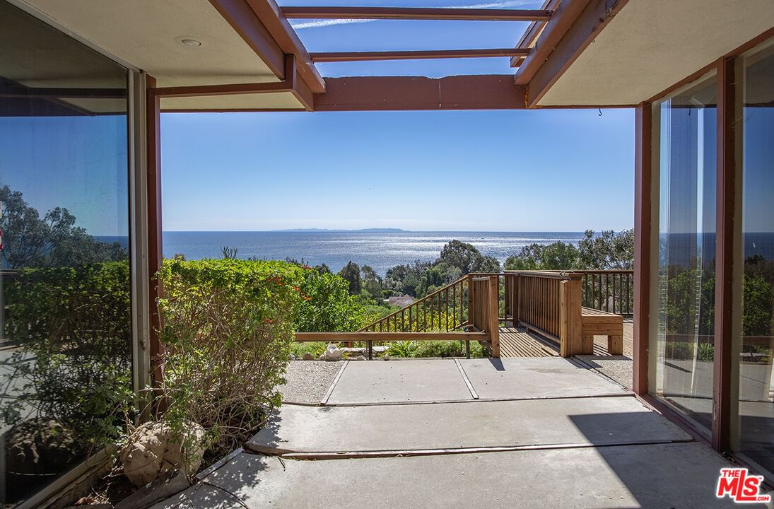 Sea Vista photo 17