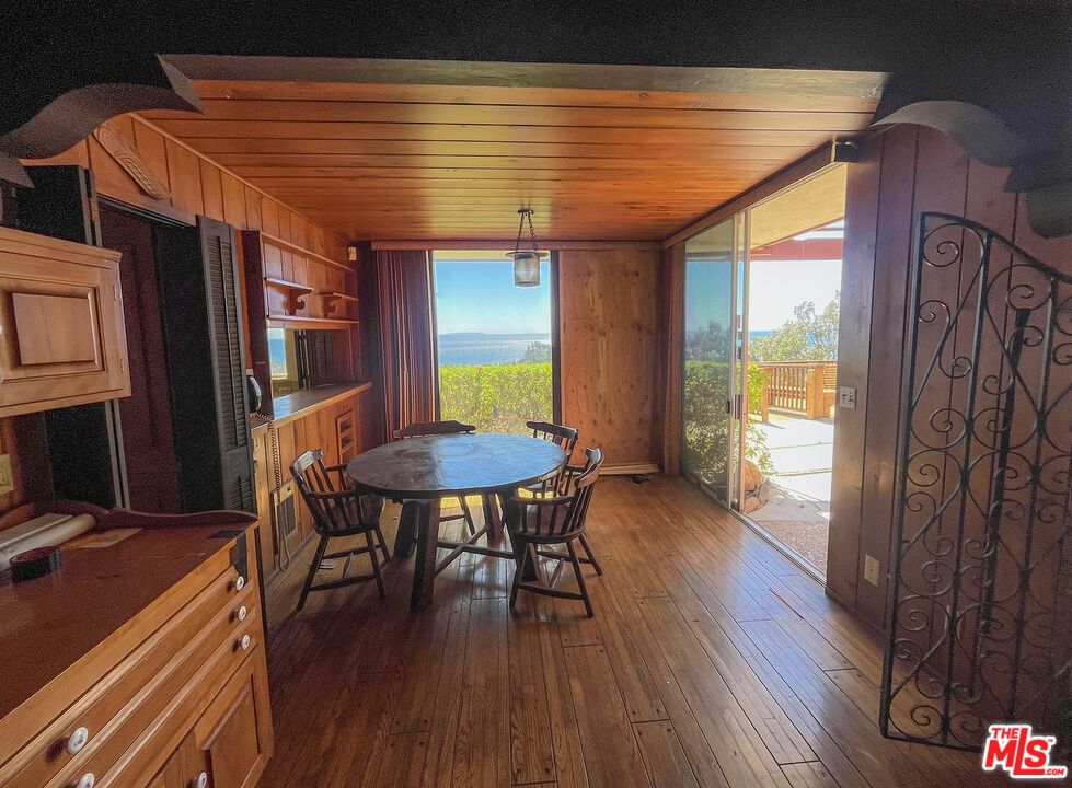 Sea Vista photo 23