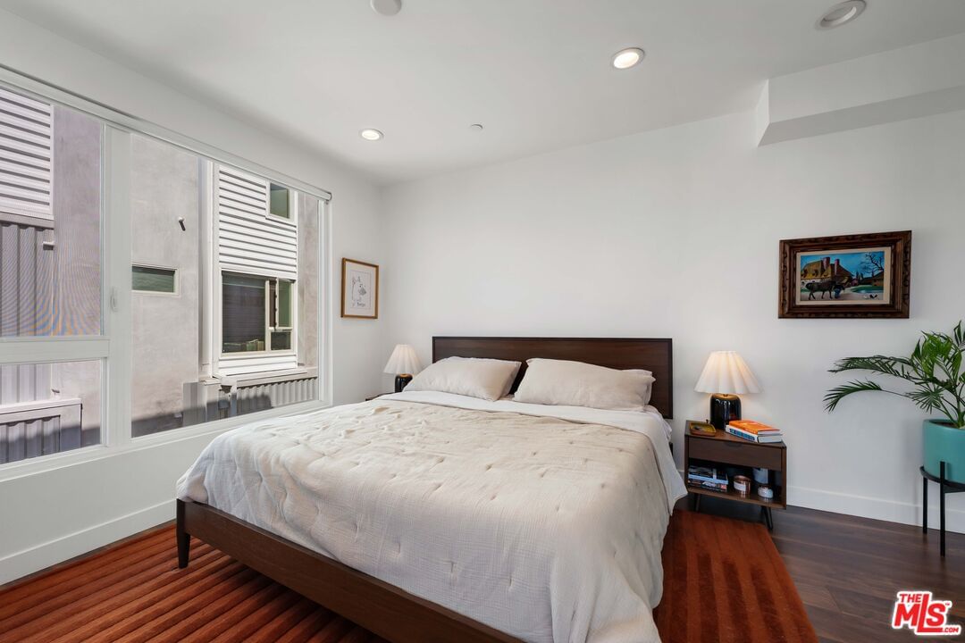 Beachwood photo 10