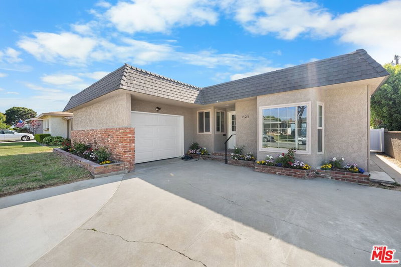 821 Kornblum Ave